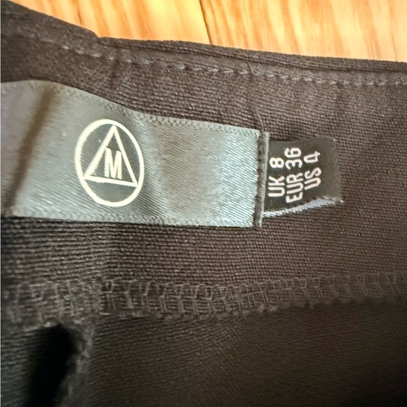 Black Lace-Up Pants - Picture 5 of 5